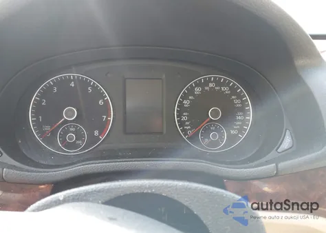 2013 Volkswagen Passat 3.6L V6 Sel Premium z USA, uszkodzony, nr VIN 1VWCM7A37DC024641